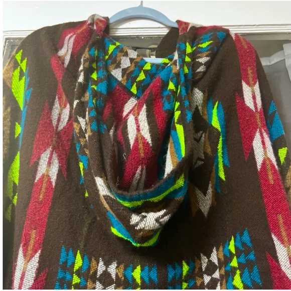 Colorful Earthbound Trading Co. hooded Cape - Picture 5 of 5